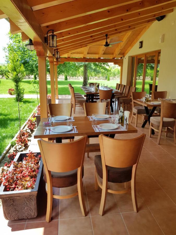 Lazar Winery Tourism B&B Rosoman Zewnętrze zdjęcie