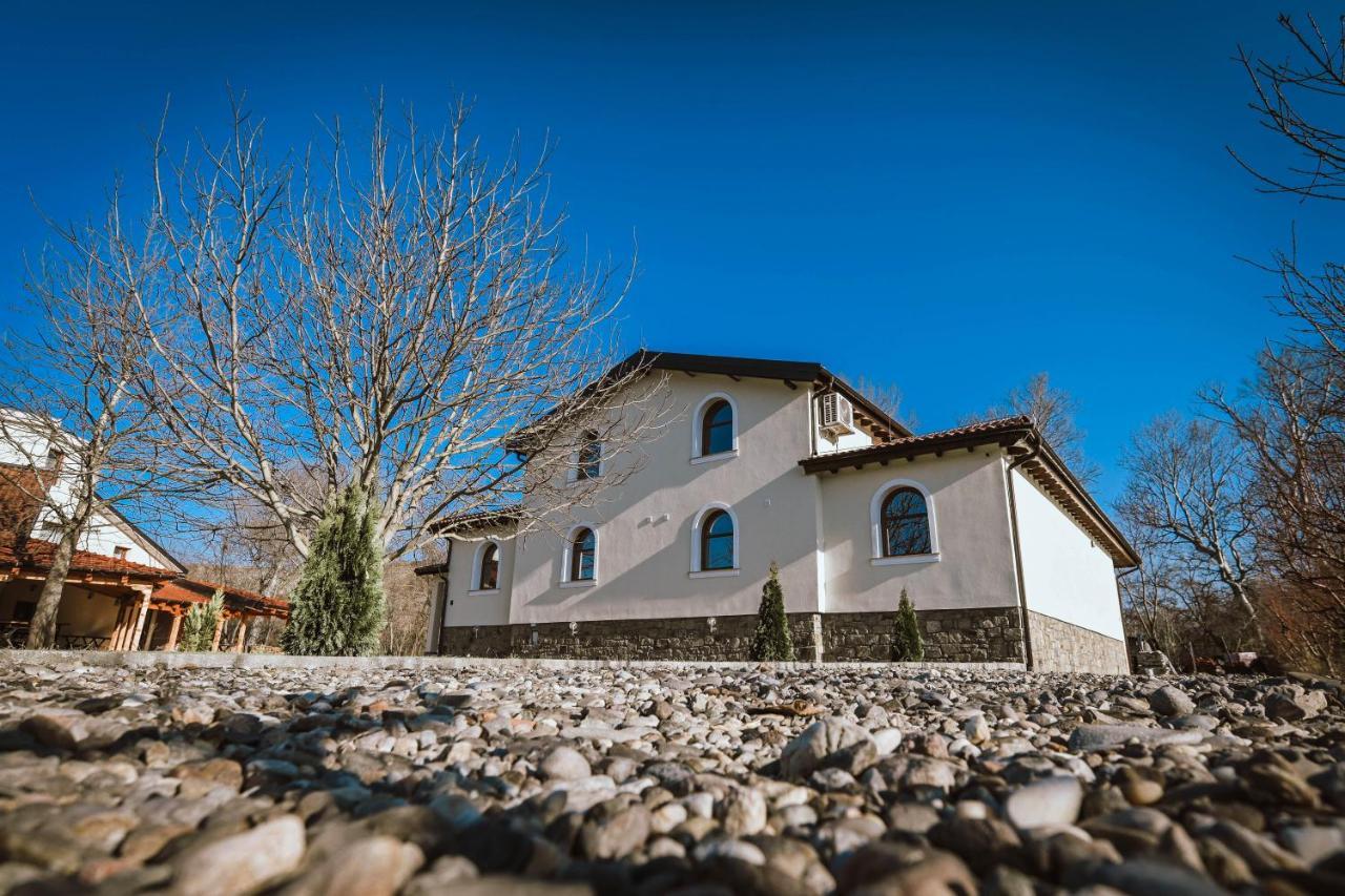 Lazar Winery Tourism B&B Rosoman Zewnętrze zdjęcie